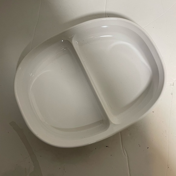 Vintage Corning Ware French White Divided Oval Casserole with Lid – 1.8L USA - Picture 4 of 10